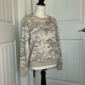 Old Navy Cream and Tan camo Crew Neck Sweater